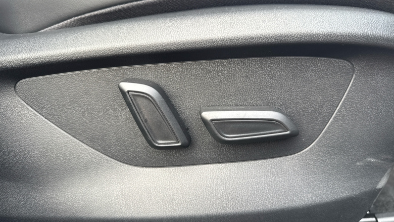 MG MGS5 170kW Trophy EV Long Range 64kWh 5dr Auto Electric Estate